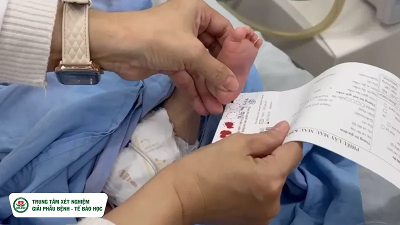 Sàng lọc sơ sinh 5 bệnh
